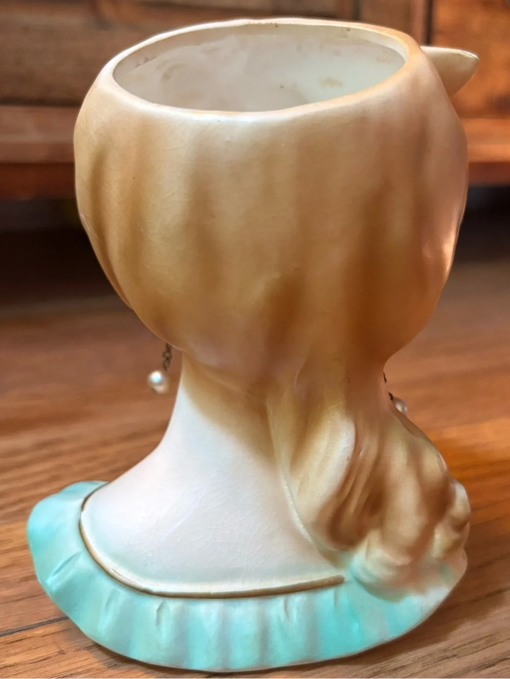 Inarco 1962 Vintage Ceramic Lady Head Vase in Mint and Cream E 779